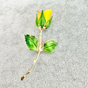 Vintage Signed Giovanni, Gold Tone Enamel Yellow Rose Green Stem Brooch Pin